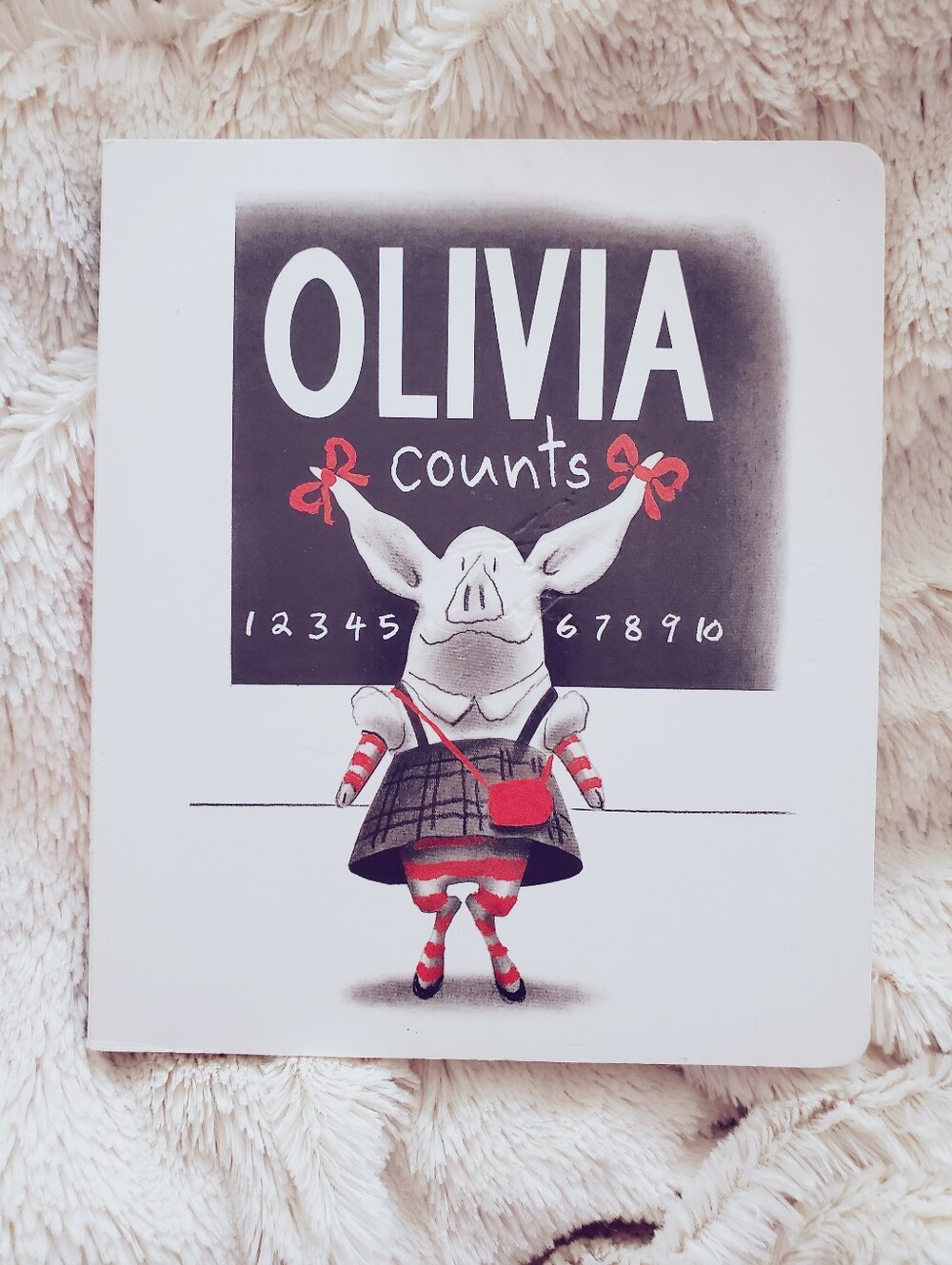 OLIVIA COUNTS (1-10) HARDCOVER MINI BOARD BOOK